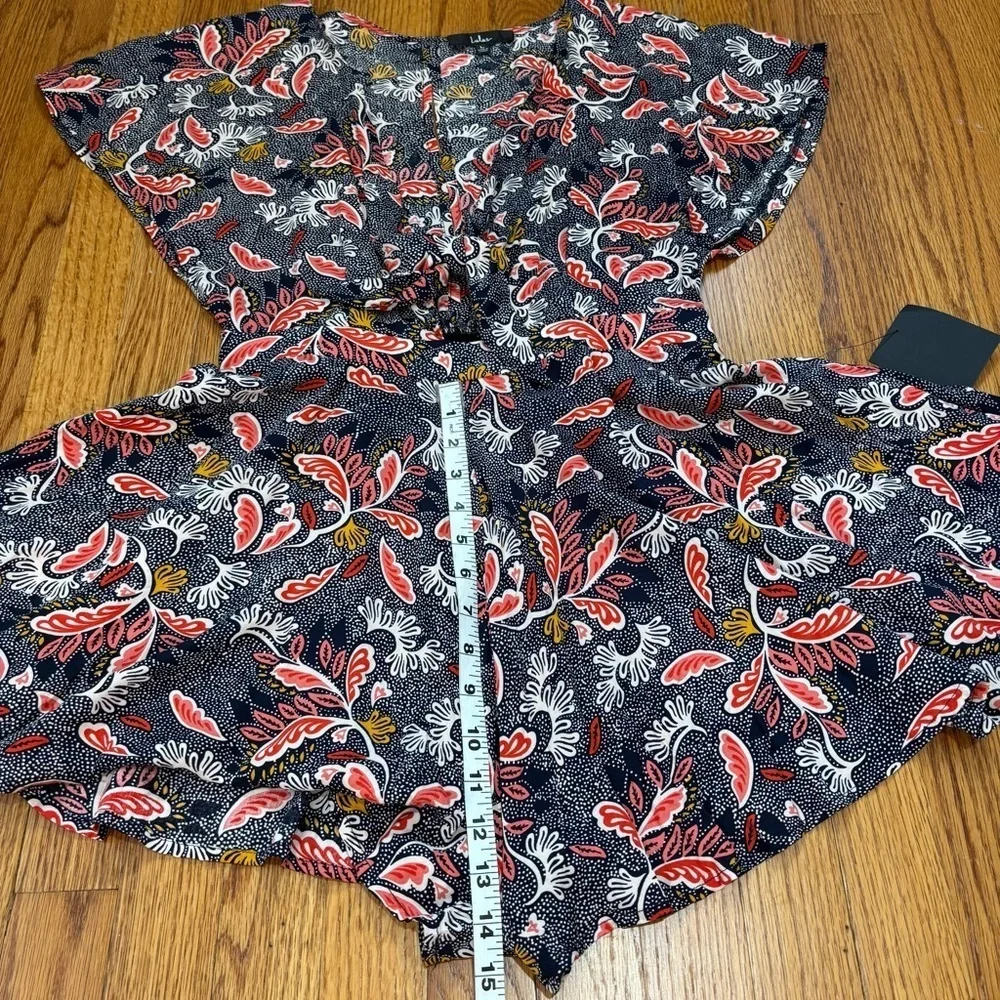 Lulus Dondi Boho Beach Navy White leaf Print V-Neck lagenlook Whimsical Romper L